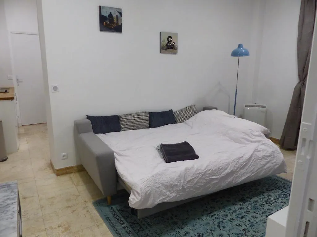Rue Turgot * פריז